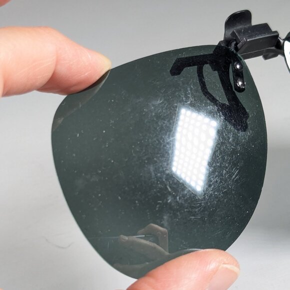 Vintage Aviator sun shade clip-on sunglasses fronts - Picture 9 of 10